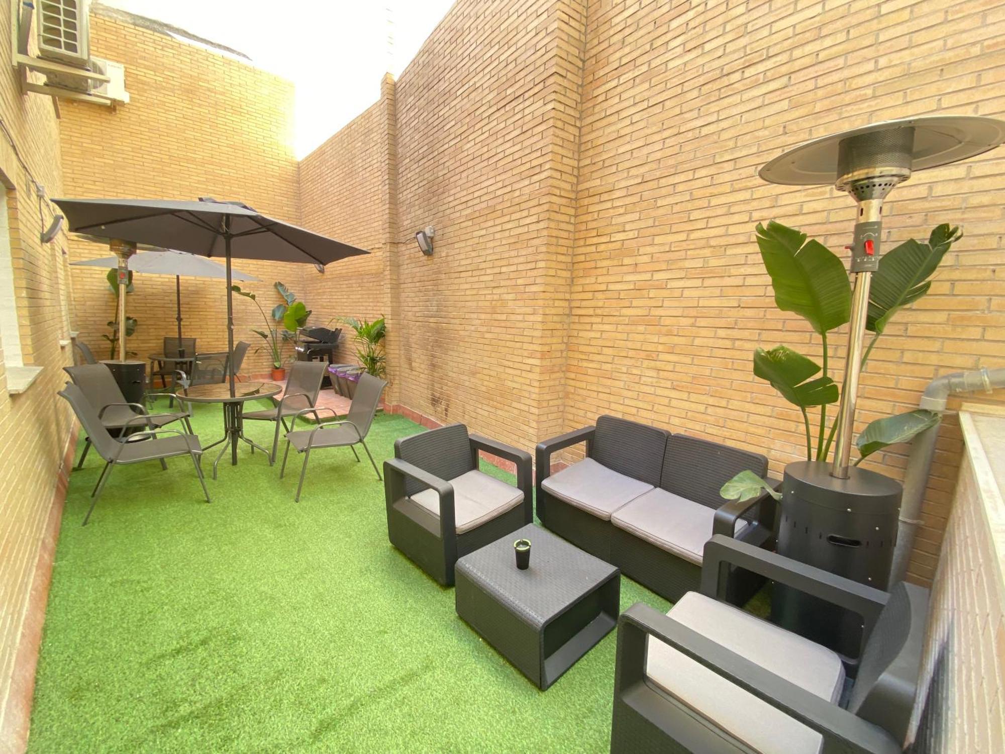 Hostal Futurotel Space Granada