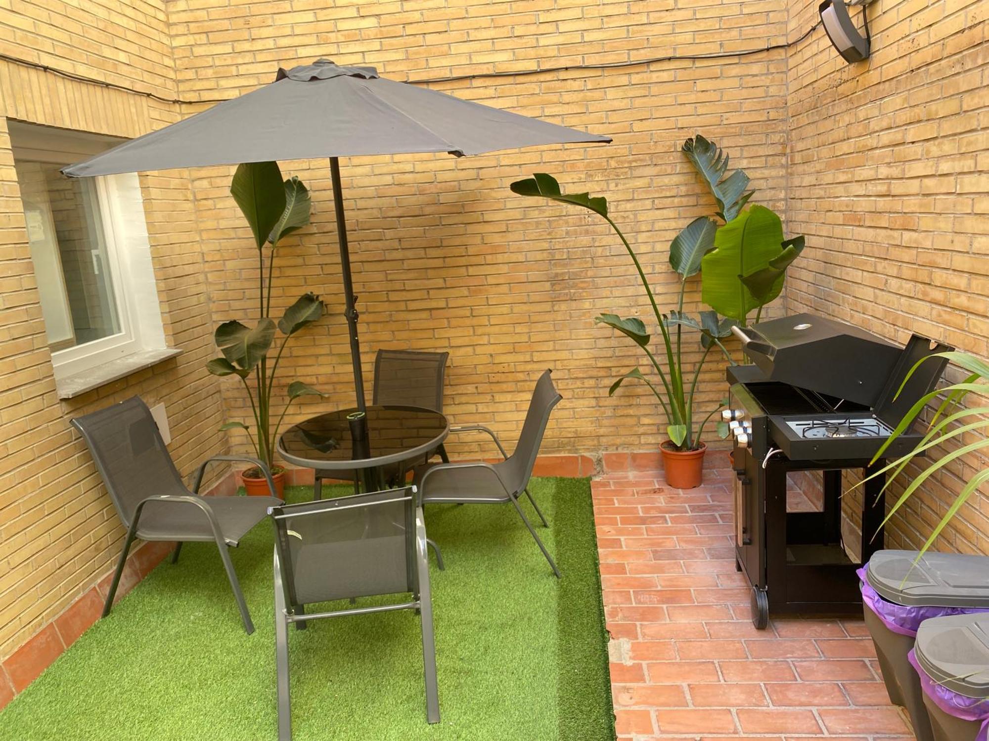 Futurotel Space Hostal
