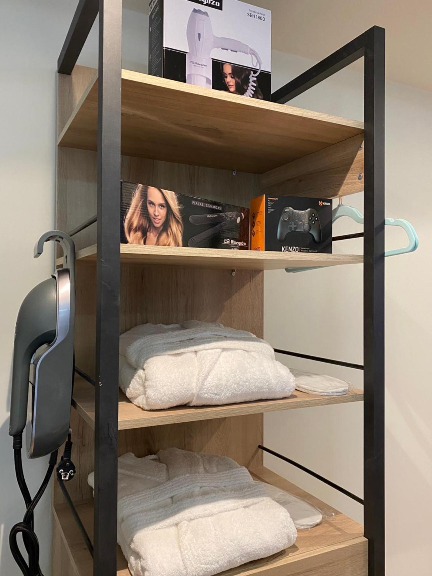 Hostal Futurotel Space